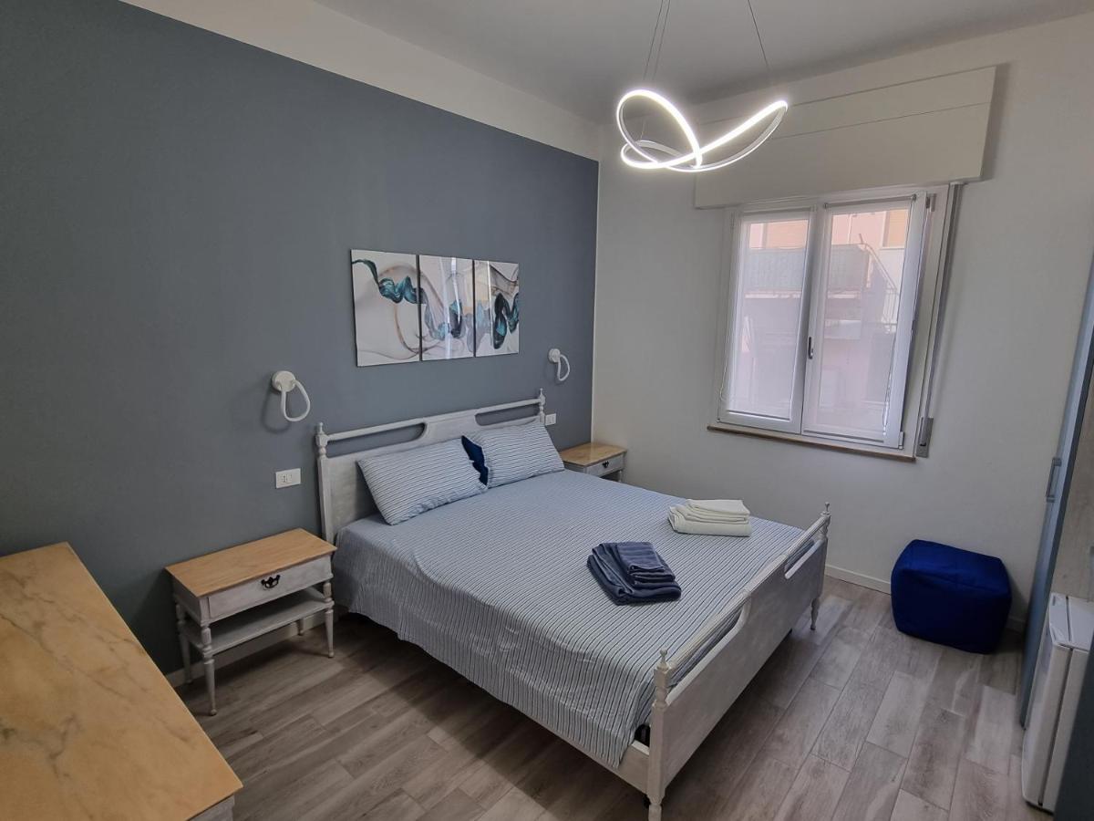 Blue House Apartment - San Massimo Верона Экстерьер фото
