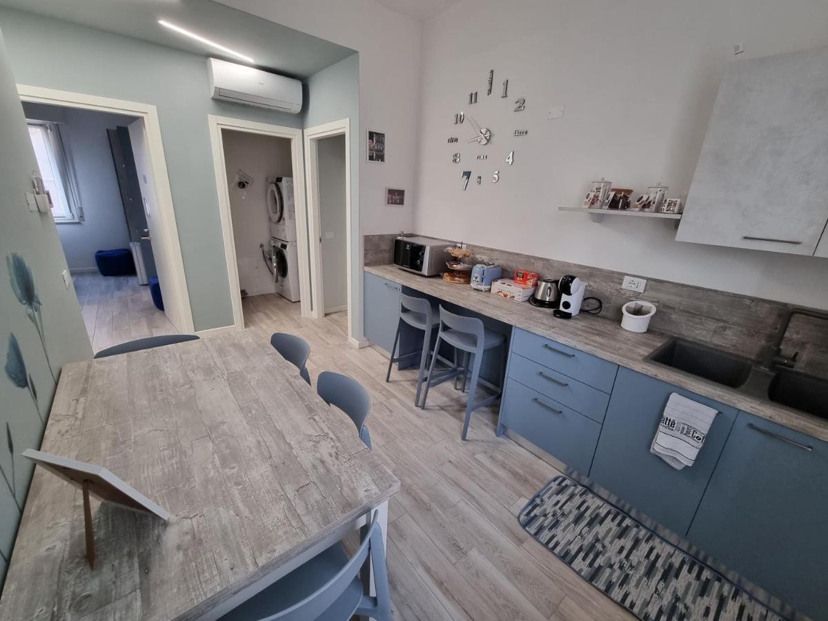 Blue House Apartment - San Massimo Верона Экстерьер фото