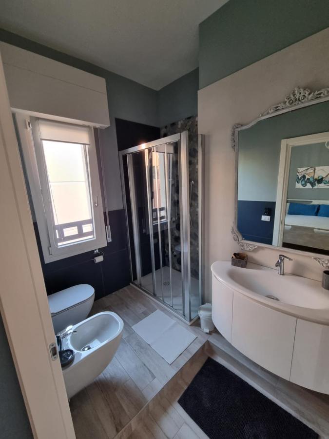 Blue House Apartment - San Massimo Верона Экстерьер фото